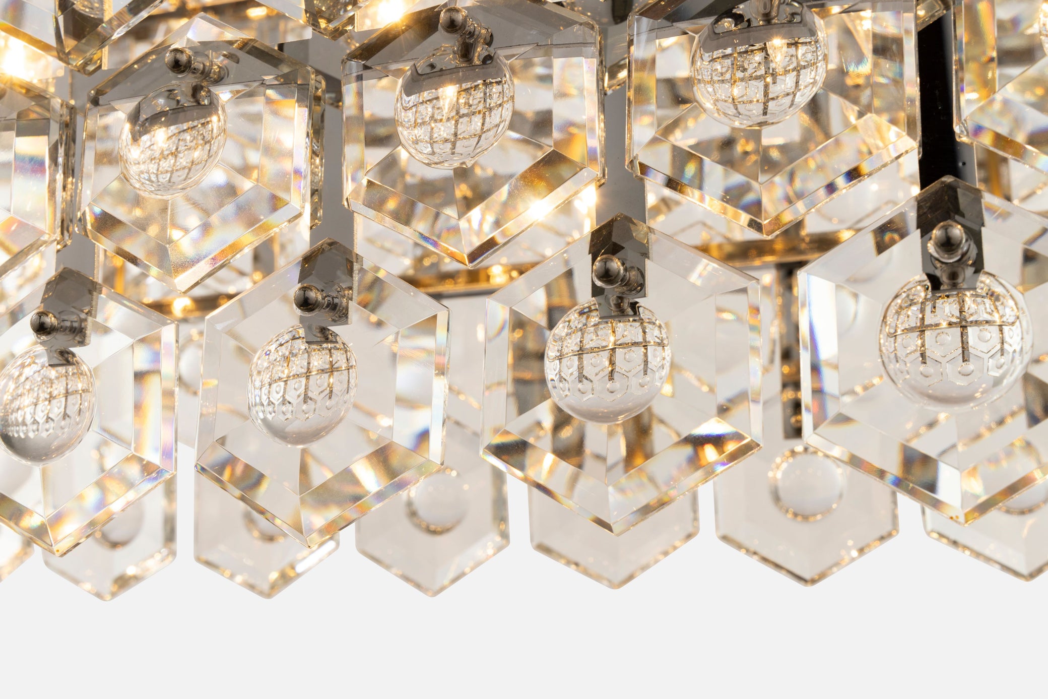 BELLAZA Dining Chandelier - 60"