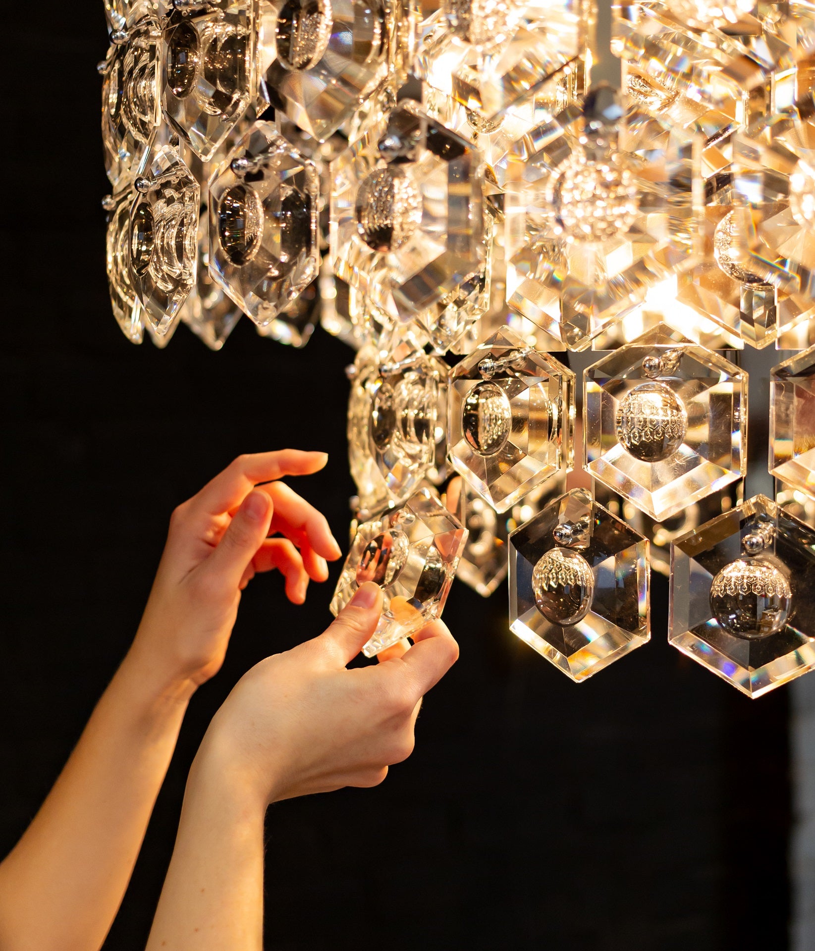 BELLAZA Large Chandelier - 36"